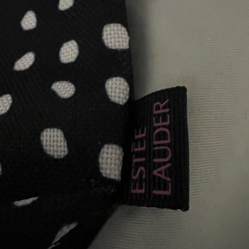 Estée Lauder makeup bag  Polyester easy clean - Picture 6 of 9